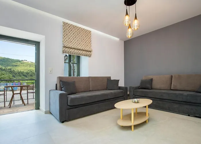 Oikos Daretsou Apartamento *